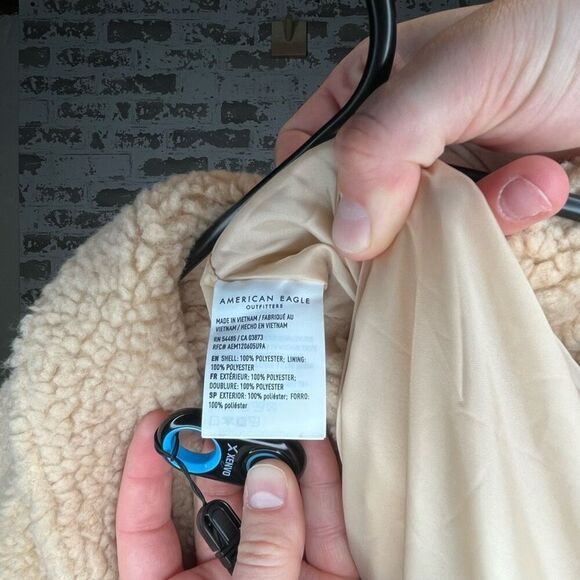 American Eagle | women tan teddy bear jacket - Picture 3 of 11